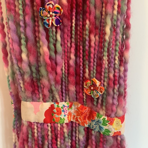 Beautiful handmade Japanese scarf - Picture 4 of 6